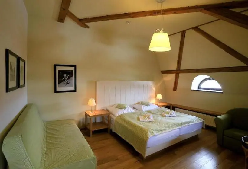 デラックスルーム, Resort Líšenský Dvůr