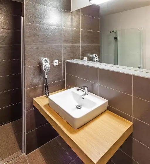 テラス付きスタンダードルーム, Resort Líšenský Dvůr