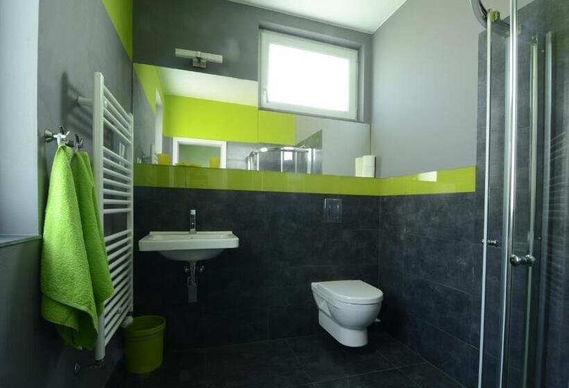 스탠다드 룸, Pension Escrime