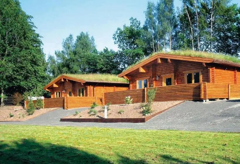 ２ベッドルームアパートメント, Beech Hedge