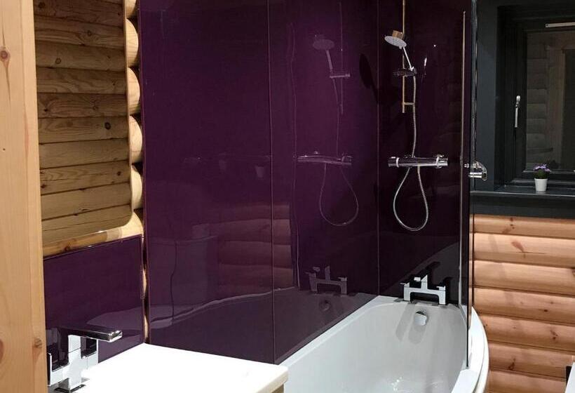 בית, 3 חדרי שינה, Beech Hedge