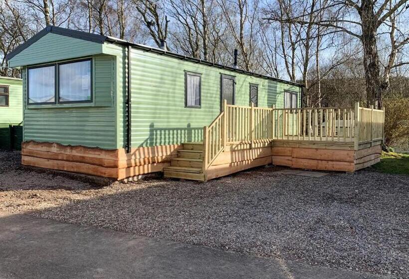 בית, 2 חדרי שינה, Beech Hedge