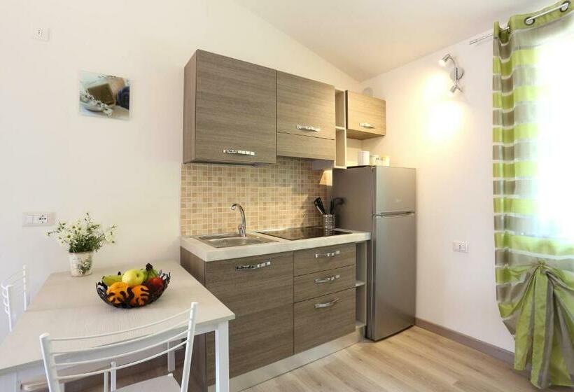 דירת חדר, Villaggio Olmè