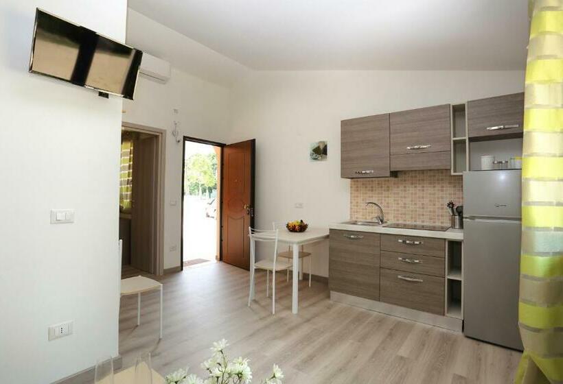 דירת חדר, Villaggio Olmè