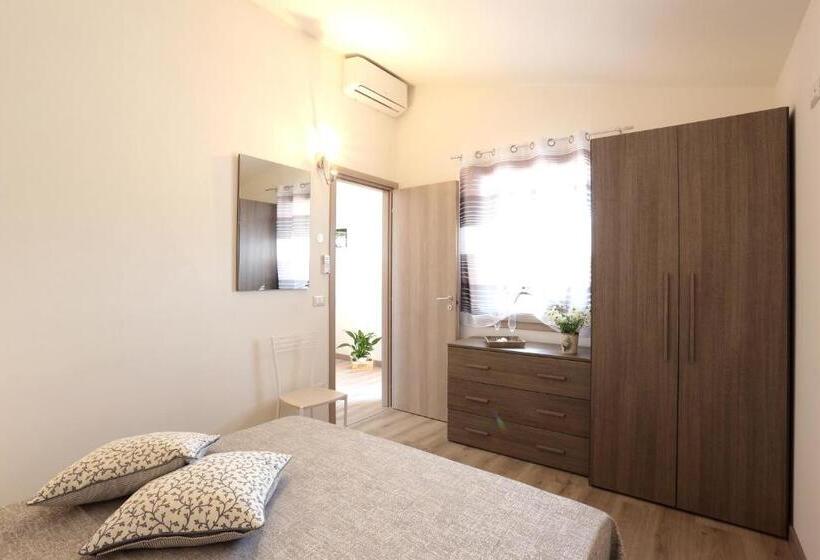 דירת חדר, Villaggio Olmè