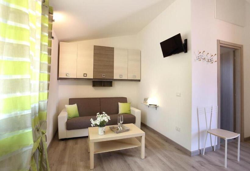 דירת חדר ללא מטבח, Villaggio Olmè