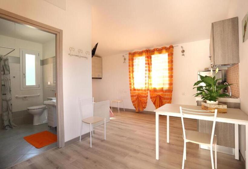 דירת חדר, Villaggio Olmè