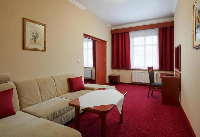 デラックススイート, Wellness Hotel Lužan