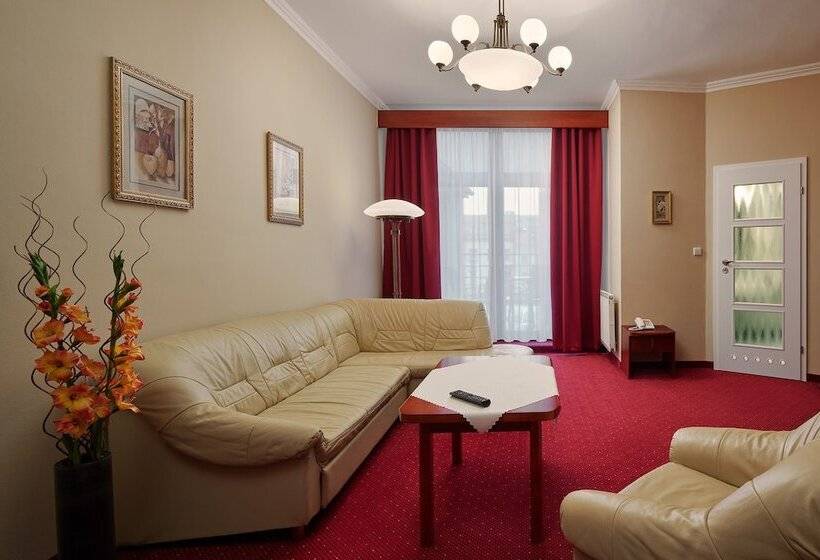 Президентский Люкс, Wellness Hotel Lužan