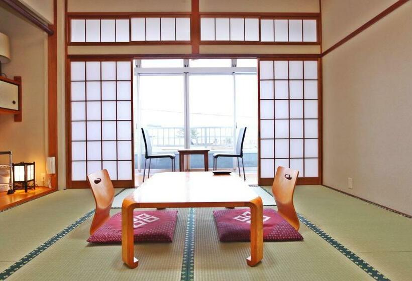 Quarto Quádruplo Estandar, Ebisusou