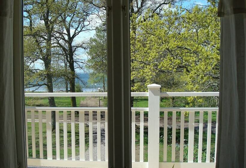 חדר סטנדרט חדר אמבטיה משותף, Mormors Pensionat Strandhagen