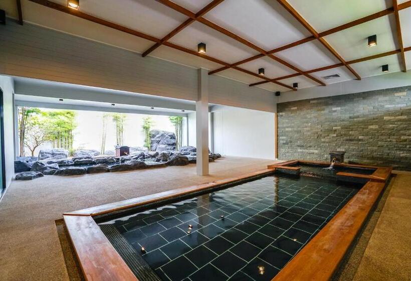스탠다드 룸 킹사이즈 침대, Serenity Hotel And Spa Kabinburi