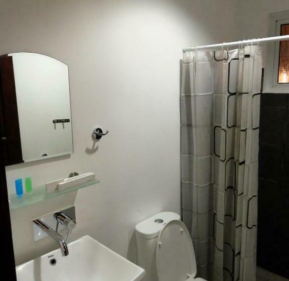 اتاق سوپریور با تخت بزرگ, Kavs Beach Resort