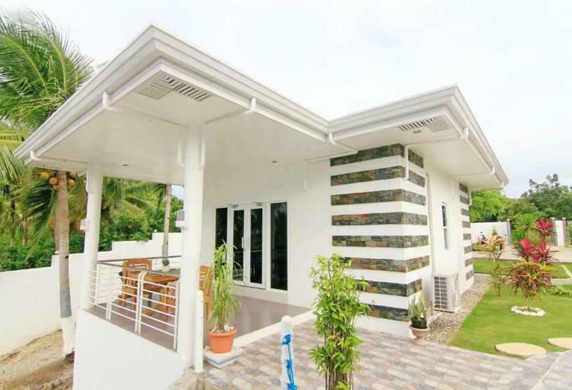 ویلای 1 خوابه, J&r Residence