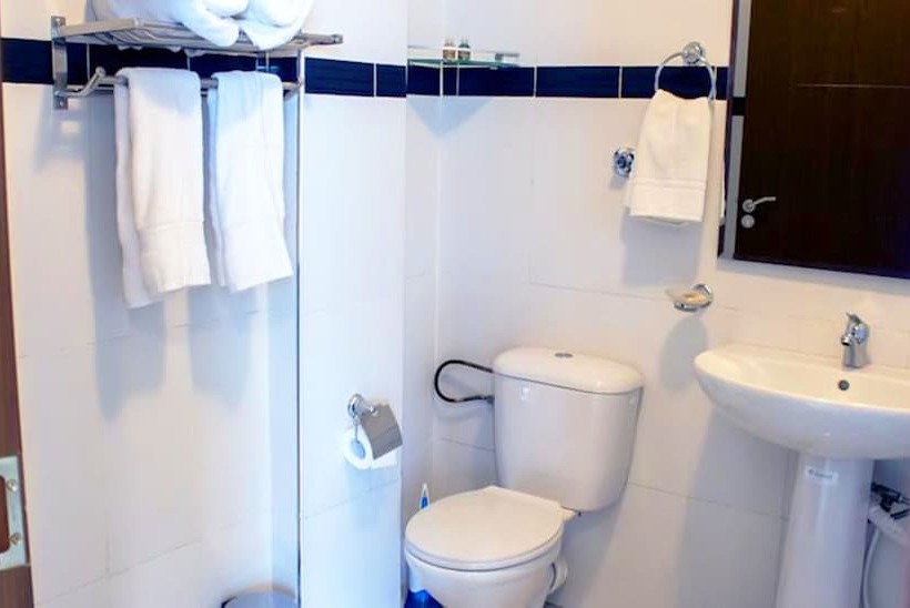 اتاق استاندارد یک نفره, Angle Atlas