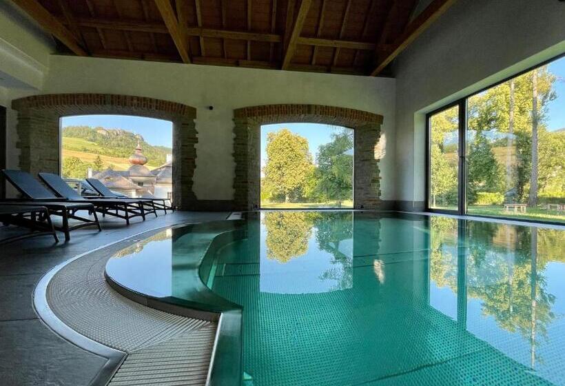 Номер Deluxe, Kaštieľ Kubínyi