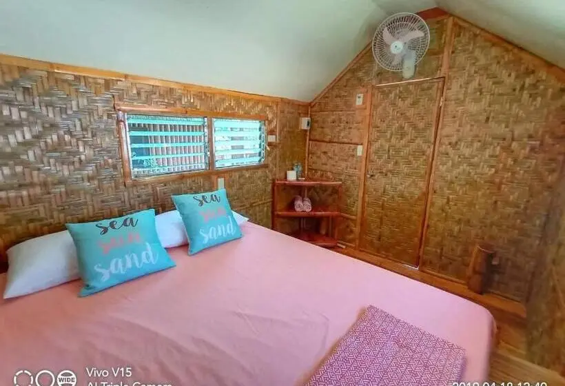 デラックスルーム, Rene's Diverslounge Resort