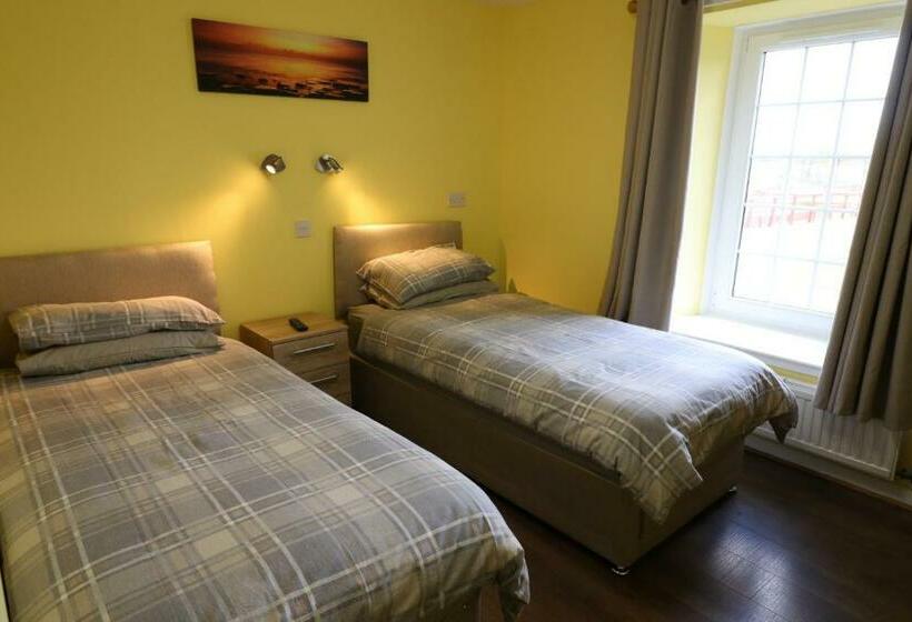 شقة غرفتين, Blairmains Guest House