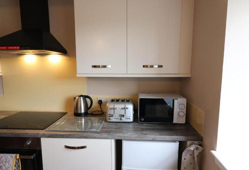 شقة غرفتين, Blairmains Guest House