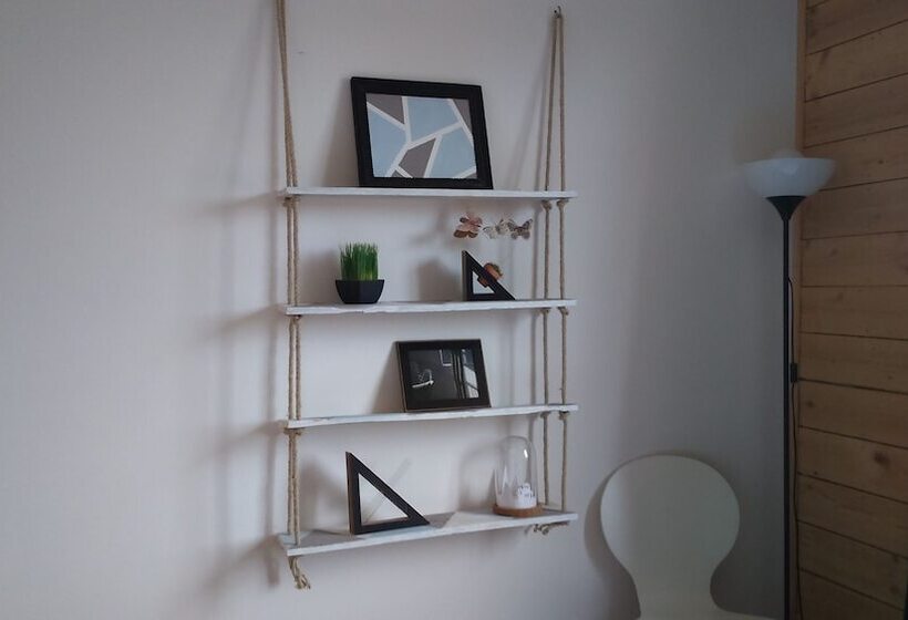 غرفة قياسية, Maison Ecologique En Paille