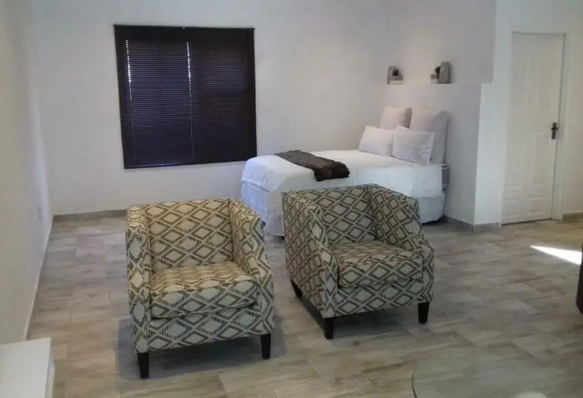デラックスルーム, Mayberrypark Guest Lodge