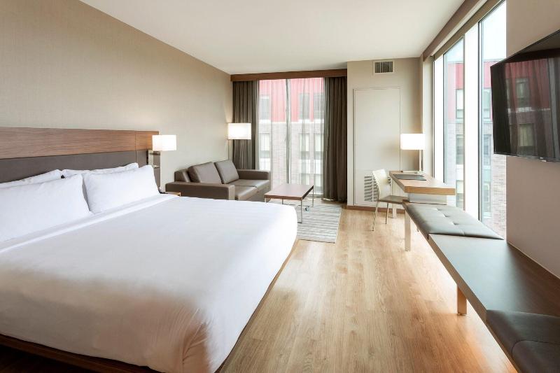 适合残疾人士使用的套间, Candlewood Suites Anaheim Resort Area, An Ihg