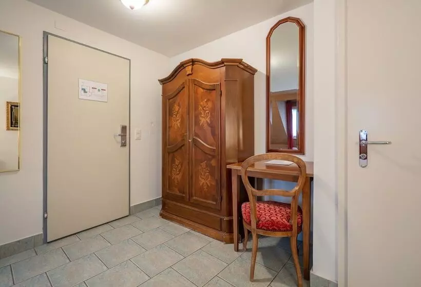 کلبه ییلاقی, Altstadt Hotel Magic Luzern