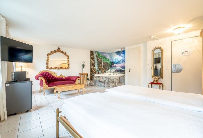 带大床的套房, Altstadt Hotel Magic Luzern