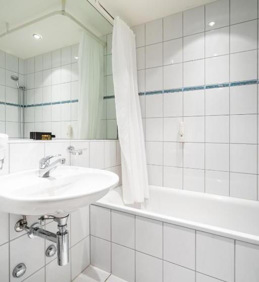 带按摩浴盆的套房, Altstadt Hotel Magic Luzern