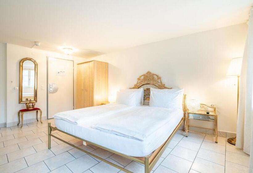 带大床的套房, Altstadt Hotel Magic Luzern