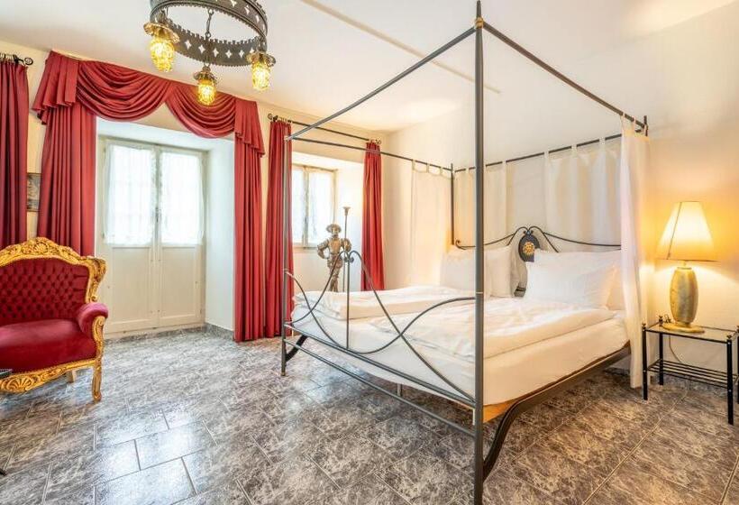 带按摩浴盆的套房, Altstadt Hotel Magic Luzern