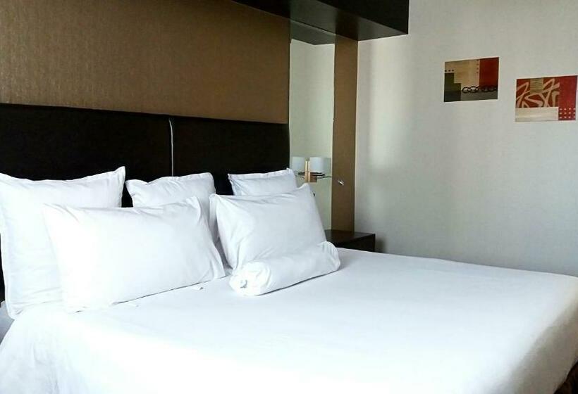 Номер Superior Кровать Кинг, Carrera