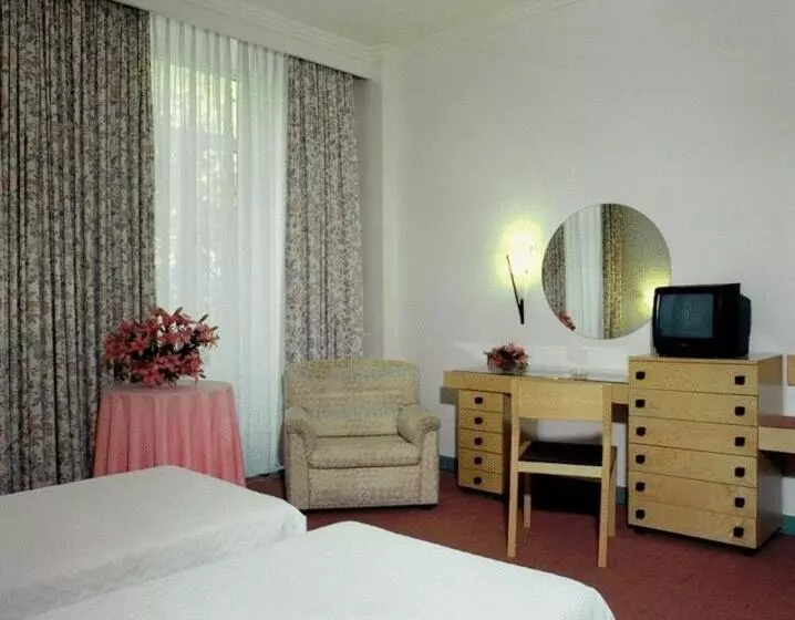 اتاق استاندارد, Das Termas