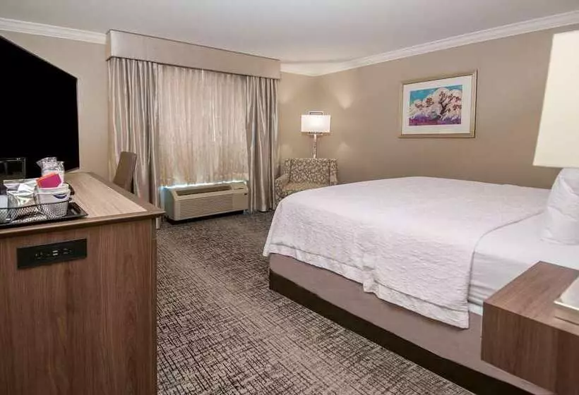 اتاق استاندارد, Hampton Inn Latrobe