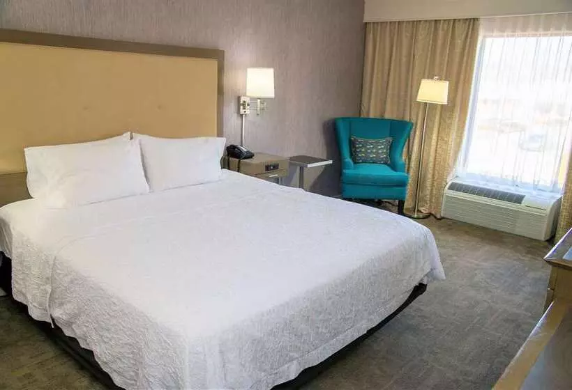 اتاق استاندارد, Hampton Inn Latrobe