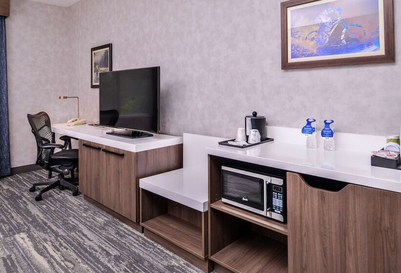 ダブルベッドスタンダードルーム, Hilton Garden Inn Bend