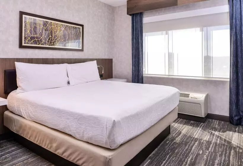 اتاق لوکس, Hilton Garden Inn Bend