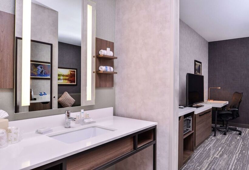 デラックスルーム, Hilton Garden Inn Bend