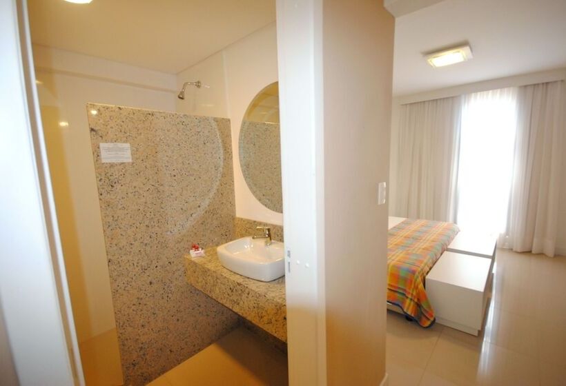 高级客房, Rieger