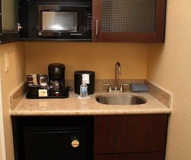 جناح, Springhill Suites Morgantown