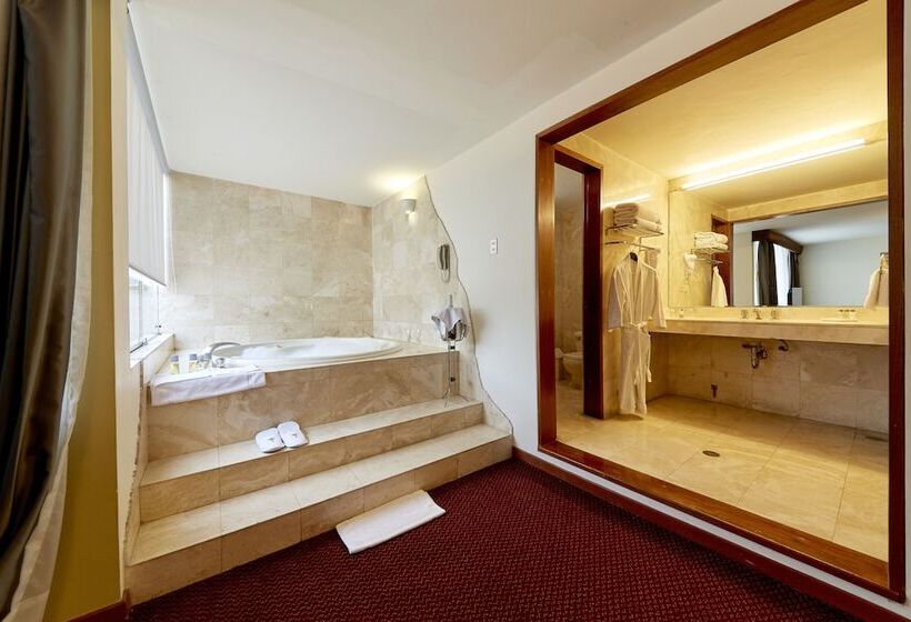 Люкс Повышенной Комфортности, Carrera