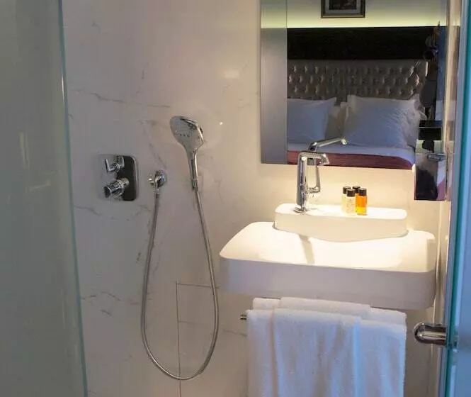 ジュニアスイート, Tonic Hotel Saint Germain Des Prés