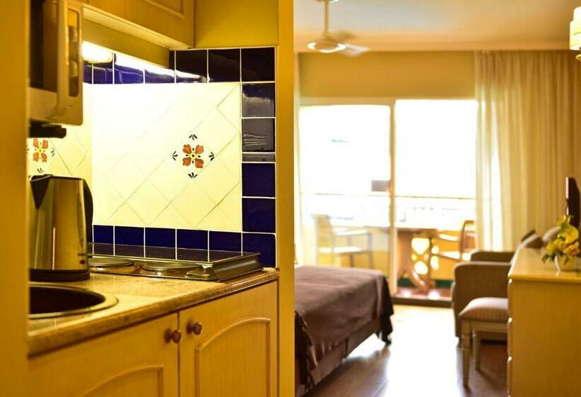 Студия Стандарт, Pestana Village Garden