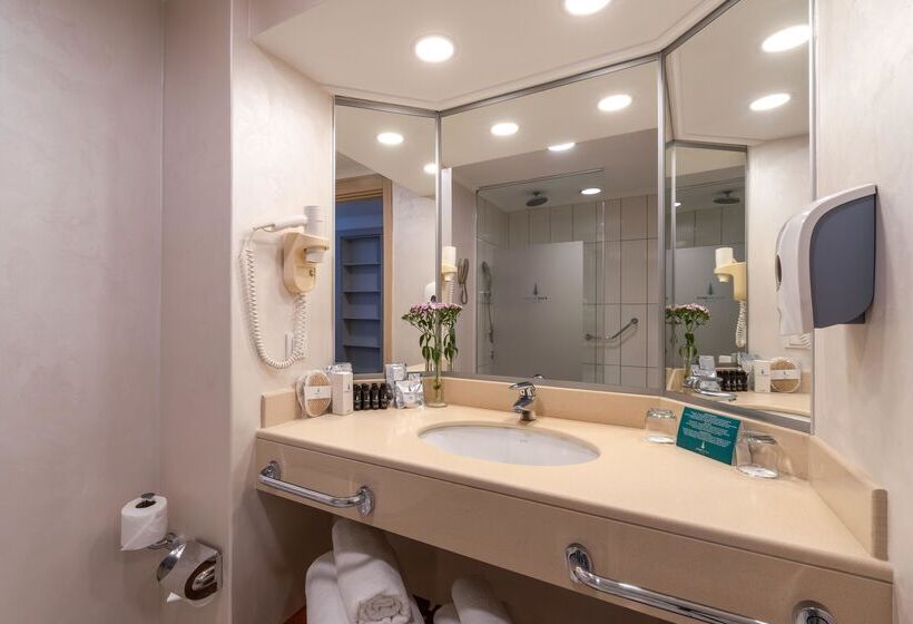 غرفة عائلية, Pine Beach Belek