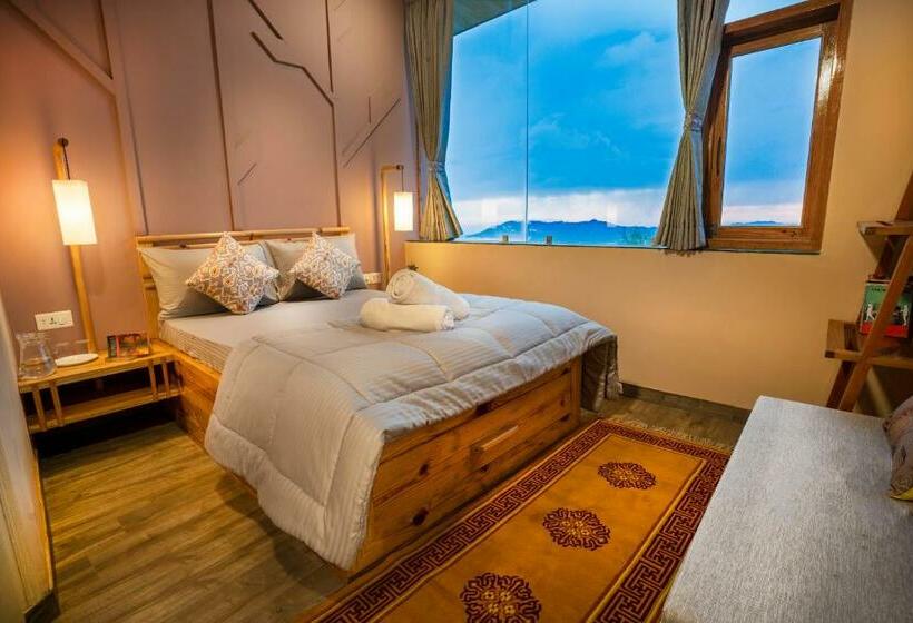 Номер Deluxe Вид на Горы, Zostel Plus Bir