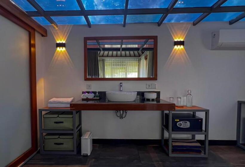 Standard Studio with Views, Green Valley Lombok