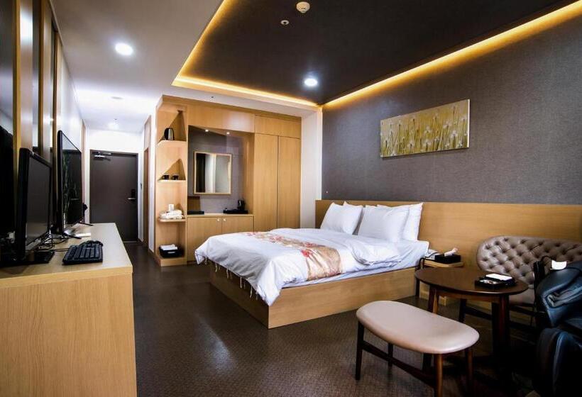 Quarto deluxe, Namyangju Benikea Jd