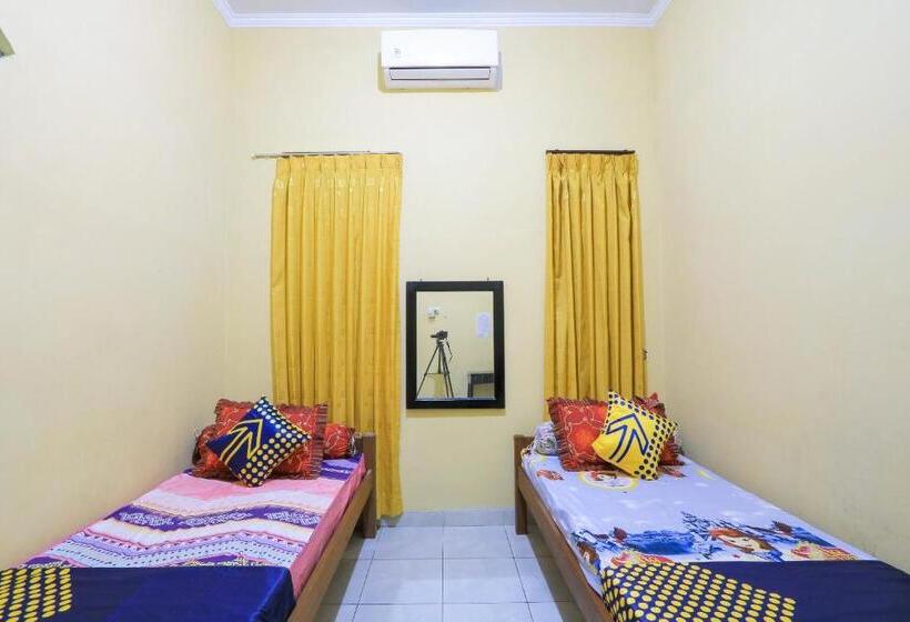 חדר בסיסי, Spot On 2440 Wallet Family Residence Syariah