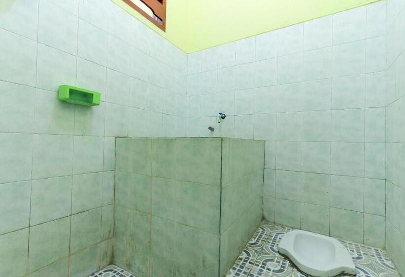 חדר סטנדרט, Spot On 2440 Wallet Family Residence Syariah