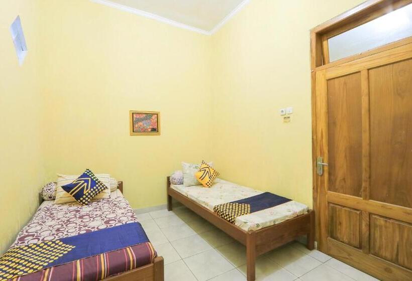 חדר סטנדרט, Spot On 2440 Wallet Family Residence Syariah